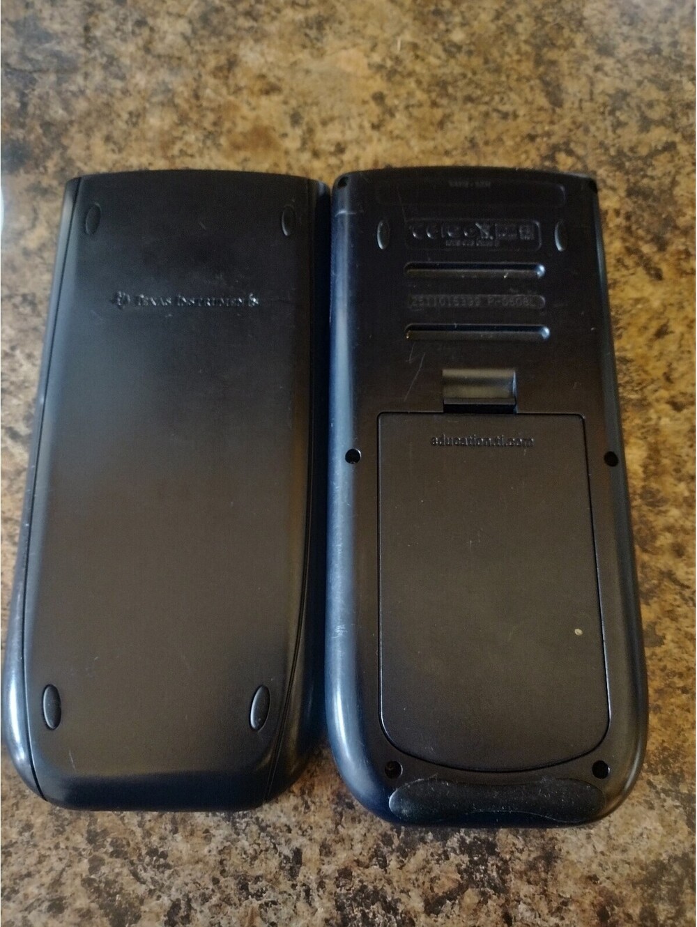 Texas Instruments TI-84 Plus Graphing Calculator - Black - Tested Working - Picture 3 of 3